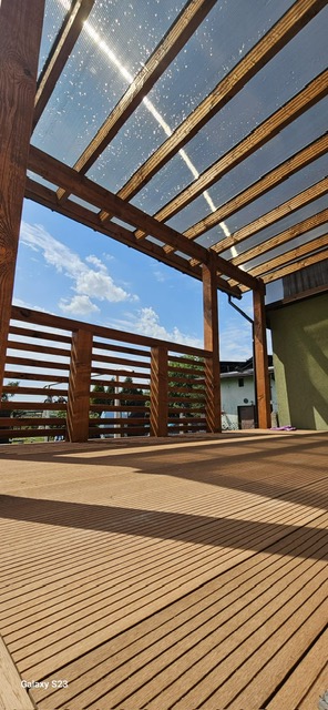 Taras Pergola